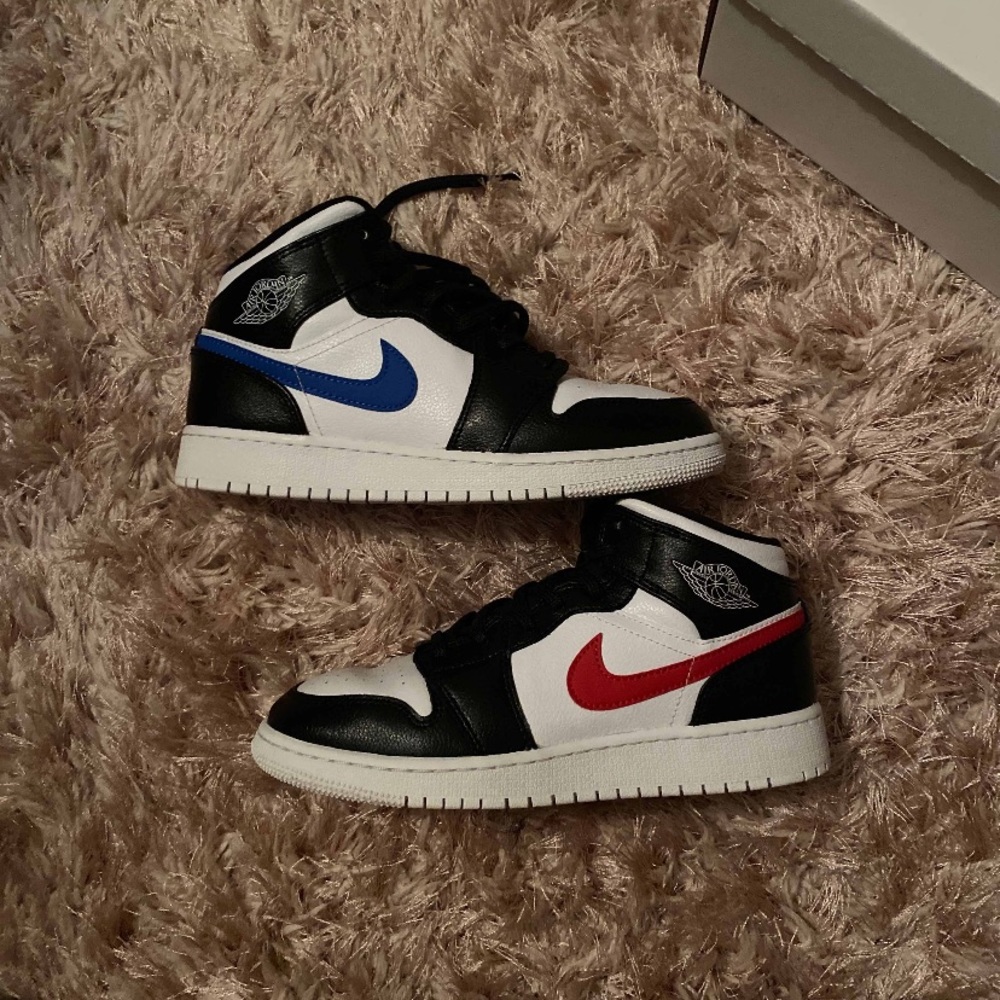 Jordan 1